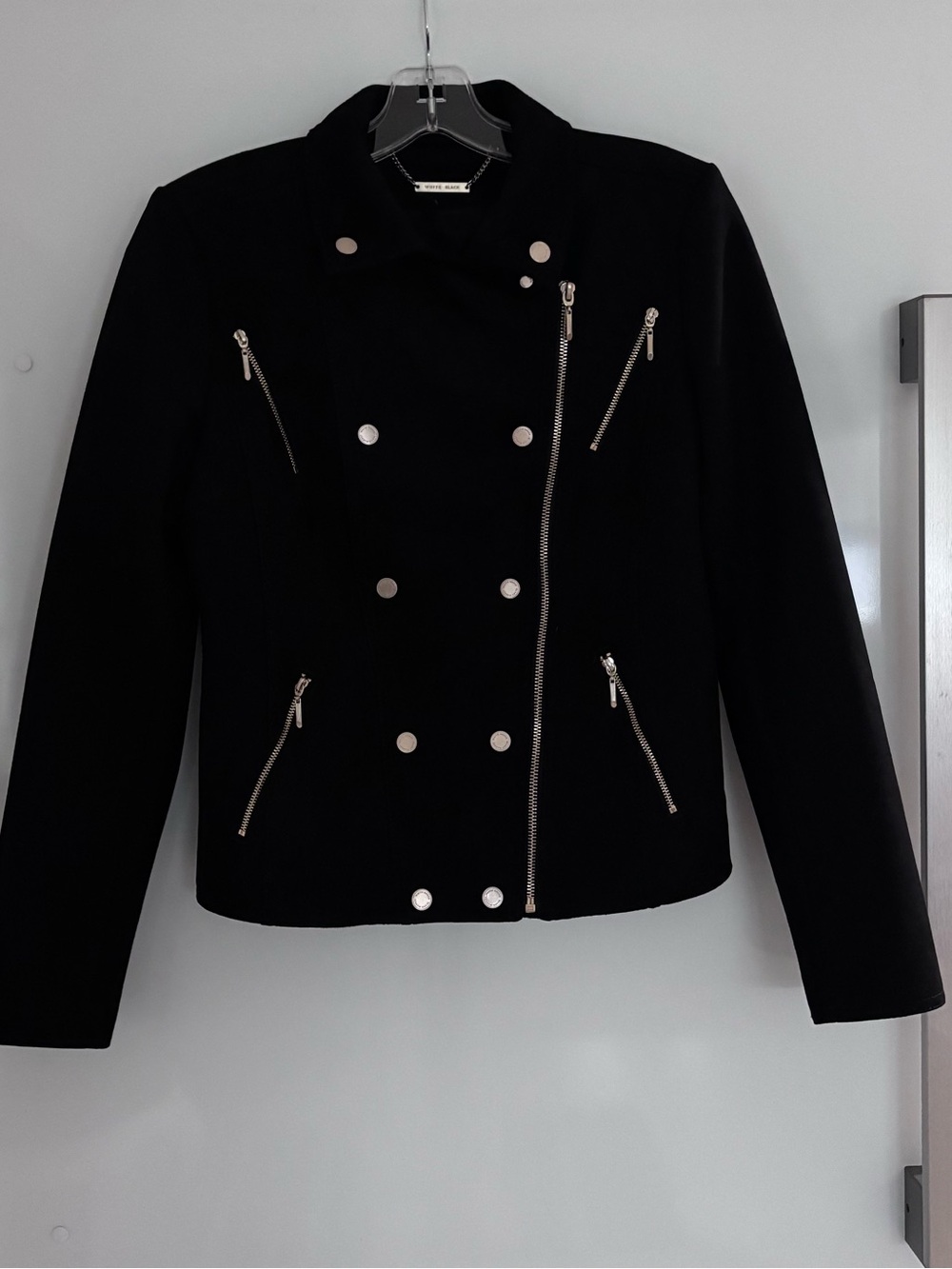 WHBM Vegan Ultra Suede Black Moto Jacket Size 6 EUC - Picture 6 of 15